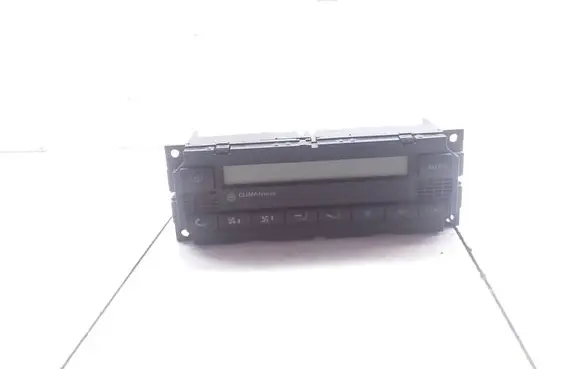 Volkswagen Golf IV Climate control unit 