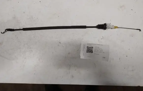 Volkswagen PASSAT B6 Front door cable line 3C4839085A