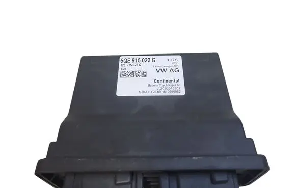 Volkswagen e-Golf Current control relay 5QE915022G