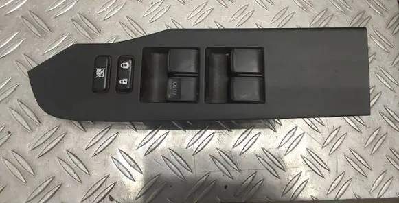 Toyota Auris E180 Electric window control switch 7423202E20 7423202E30