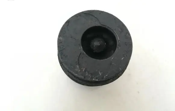 Piston