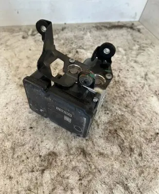 Volvo XC60 ABS Pump 31400101