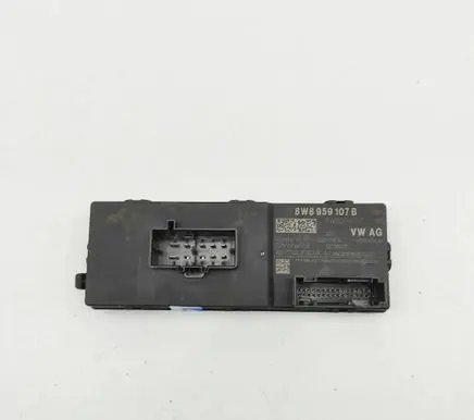 Audi A5 Tailgate/trunk control unit/module 8W8959107B 8W8959107