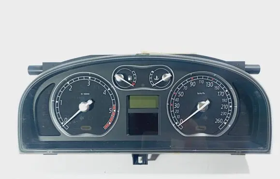 Renault Laguna II Speedometer (instrument cluster) 503000960706 8200291334