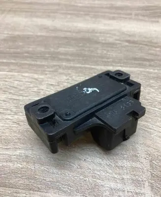 Opel Astra J Other control units/modules 8768133