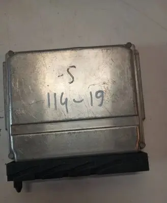 Volvo S60 Engine control unit/module 30646978A 04215