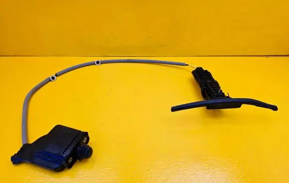 Skoda Kodiaq Front door check strap stopper 565831175