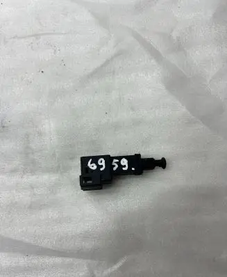 Audi A3 S3 8L Brake pedal sensor switch 1J0945511A