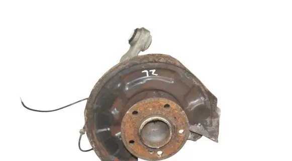 Mercedes-Benz A W176 Rear wheel hub