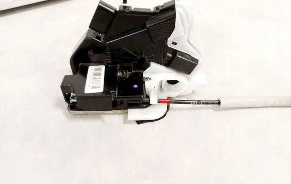 KIA Ceed Rear door lock 81410-A21110