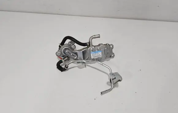 Toyota Sienna XL40 IV EGR valve cooler 25680F0030 25620F2010