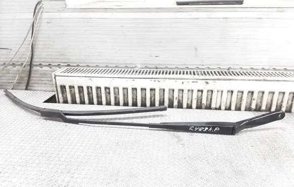 Peugeot 308 Windshield/front glass wiper blade 