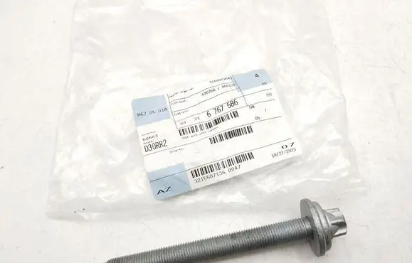 Rolls-Royce Ghost I Nuts/bolts 6767586