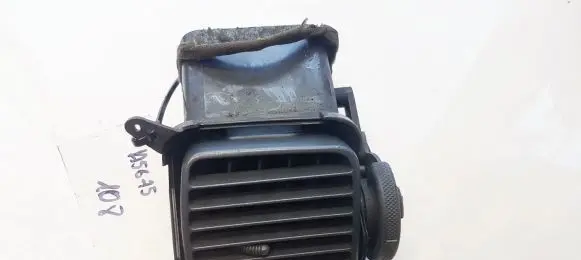 Mitsubishi Space Star Dash center air vent grill MR772176
