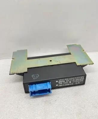 BMW 5 E39 Cruise control unit/module 8352613