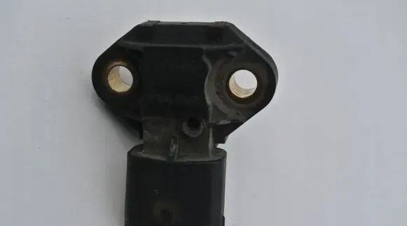 BMW M5 Air pressure sensor 7834411