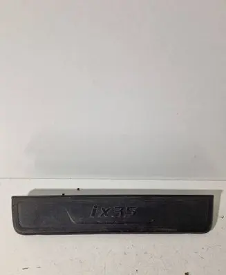 Hyundai ix35 Front sill trim cover 858782Y10