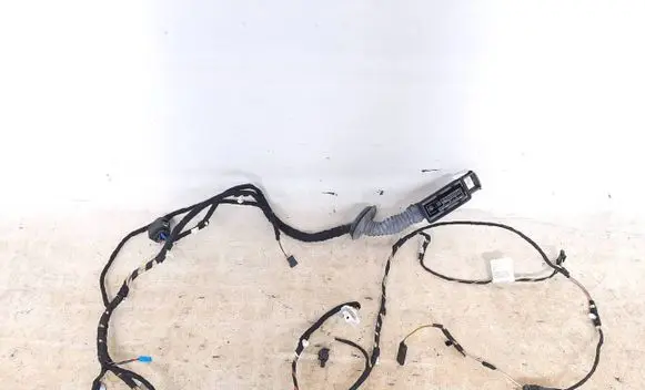 BMW 2 F22 F23 Front door wiring loom/harness boot 9340980 9340968 61129340980