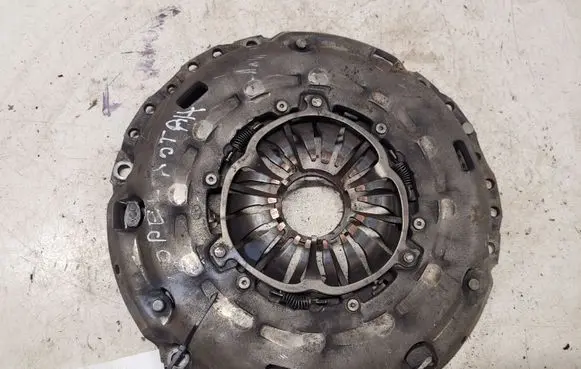 Opel Astra H Pressure plate 