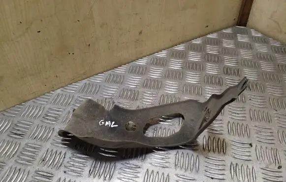 Other rear suspension part
