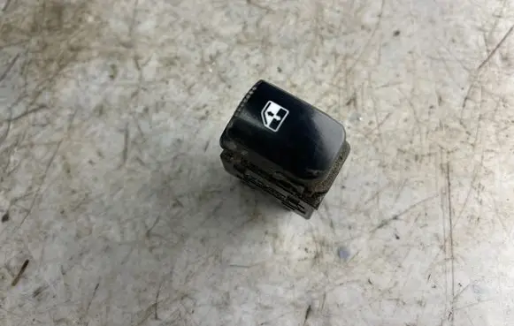 Hyundai Santa Fe Electric window control switch