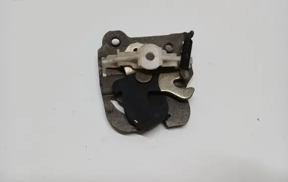BMW 3 E90 E91 Seat back rest lock catch 7142261