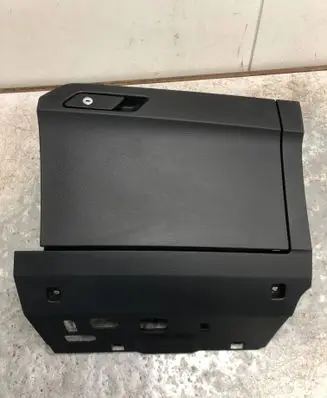 Audi Q3 F3 Glove box 83B857035