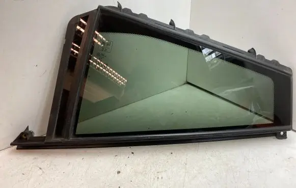 BMW X3 G01 Rear vent window glass 5135179103 179103