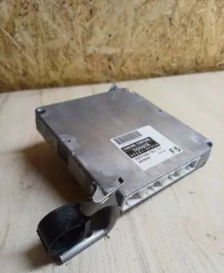 Toyota Corolla Verso AR10 Engine control unit/module 2750007363 896610F050 MB2750007363