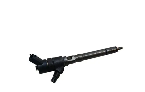 KIA Carens I Fuel injector 0445110064