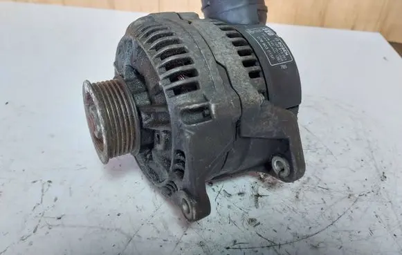 Audi A6 S6 C5 4B Generator/alternator 078903015F 0123510061