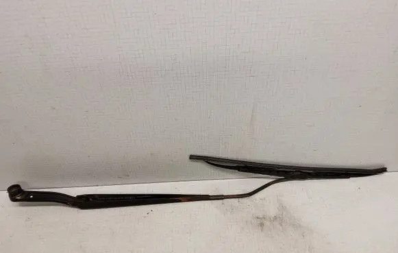 KIA Sorento Windshield/front glass wiper blade V5240E