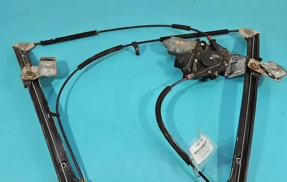 Volkswagen Polo III 6N 6N2 6NF Front door window regulator with motor IMPRK1527739