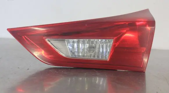 Toyota Auris E180 Rear/tail lights 05170237