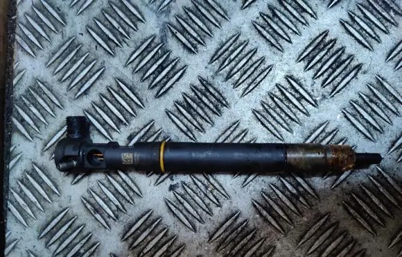 SsangYong Korando Fuel injector A6720170021