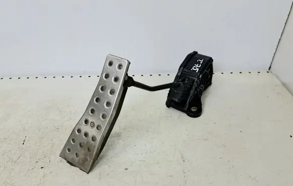 Honda Civic Accelerator throttle pedal