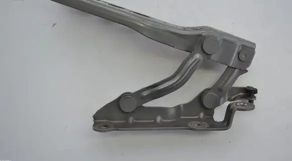 Toyota Corolla E120 E130 Engine bonnet/hood hinges 1Z0823301C