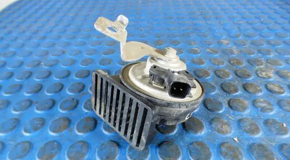 Opel Corsa E Horn signal 13489938 052016 0536E07