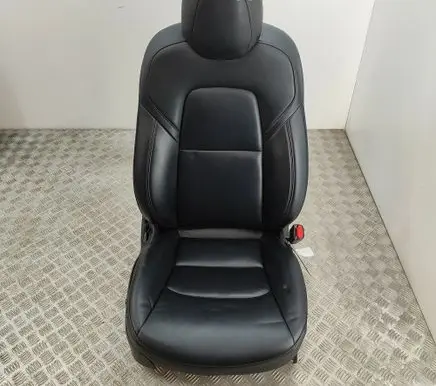 Tesla Model 3 Front passenger seat 145694300C