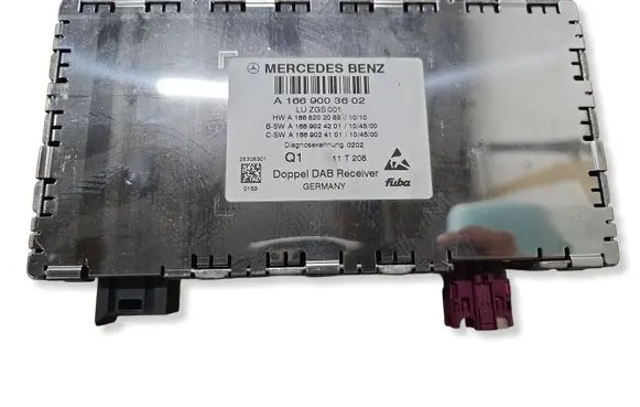 Mercedes-Benz SLK R172 Antenna control unit A1669003602