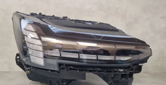 Volvo EX90 Headlight/headlamp P32450063 32450063