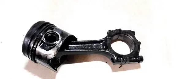 Fiat Bravo - Brava Piston with connecting rod