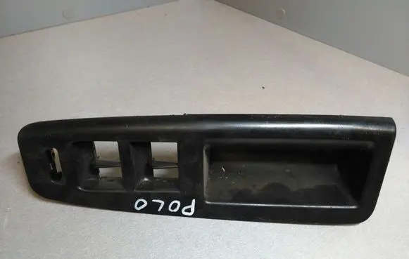 Volkswagen Polo Front door window switch trim 6Q1867171F
