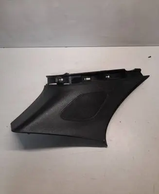 (D)pillar trim (top)