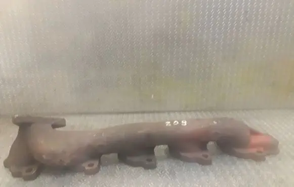 Mercedes-Benz CLK A209 C209 Exhaust manifold A6121420101 6121420101