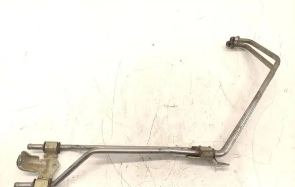 Coolant pipe/hose