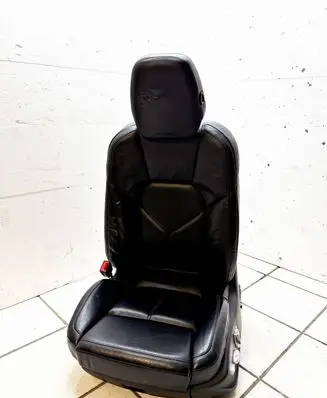 Porsche Macan (95B) Front driver seat 7PP959760F 0130002650