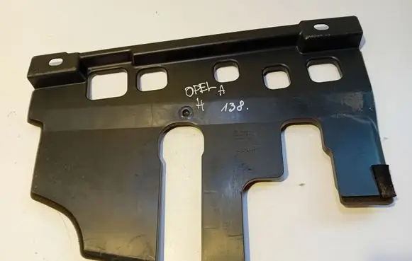 Opel Astra H Dashboard lower bottom trim panel 13137842 464000934