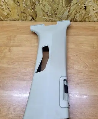 Volvo XC60 (B) pillar trim (top) 30671771