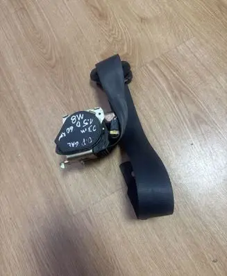 Renault Megane II Rear seatbelt B507744